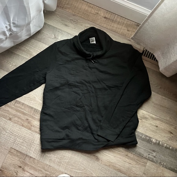 PINK Victoria's Secret Tops - Black PINK sherpa lined sweater